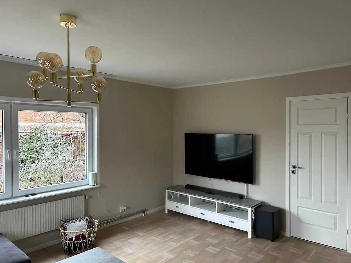 שטוקהולם Serene 3-Bedroom Villa שבדיה